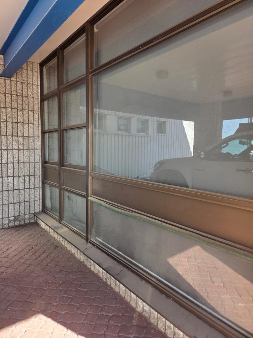 To Let commercial Property for Rent in Bellville Central Western Cape